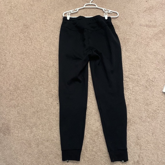 Nike sweatpants with side sippers only worn once - Picture 2 of 2